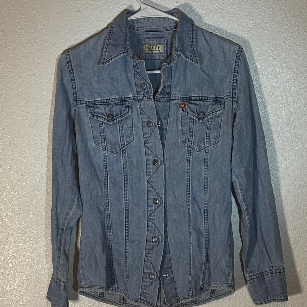 Levi's Women's Light Blue Jean Jacket